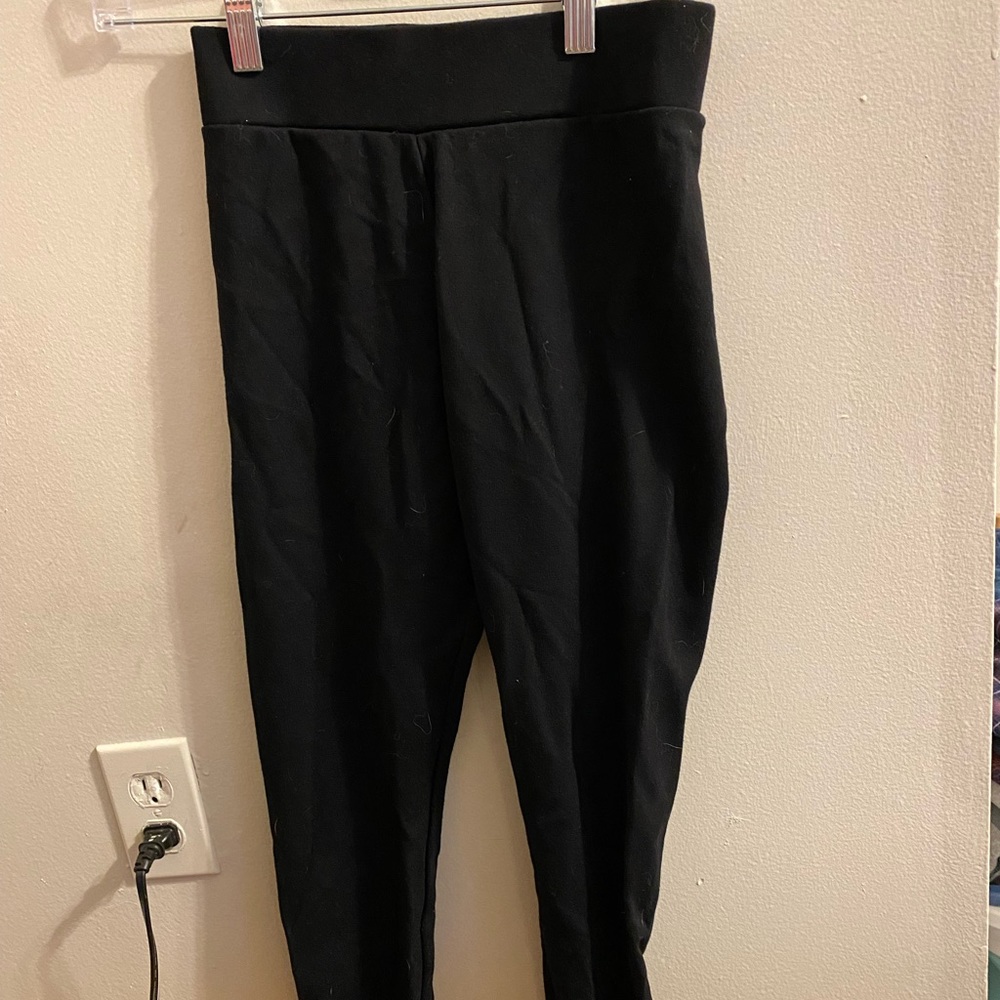 Leggings or stretchy work pants